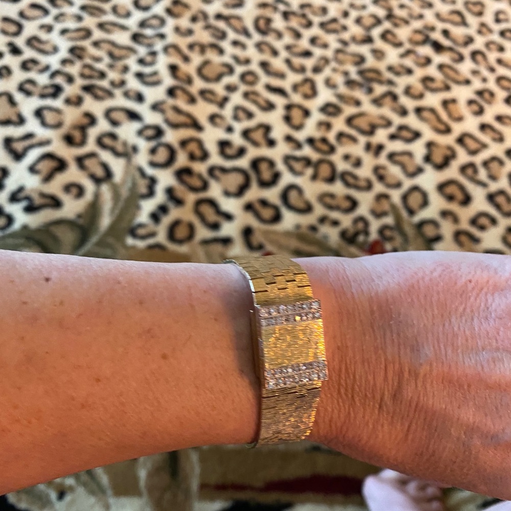 18k Rolex bracelet watch 1.16 perfect diamonds